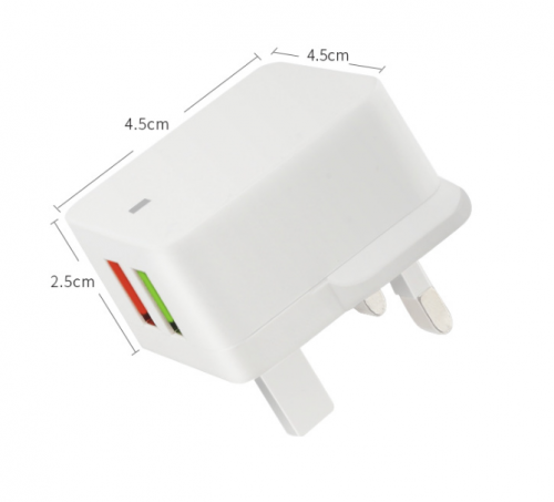 DOUBLE USB 2A ADAPTOR PLUG